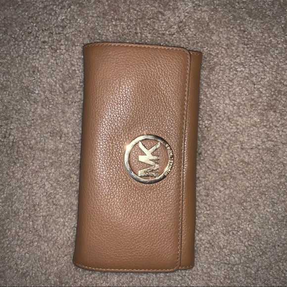 Michael kors brown wallet - Picture 1 of 4